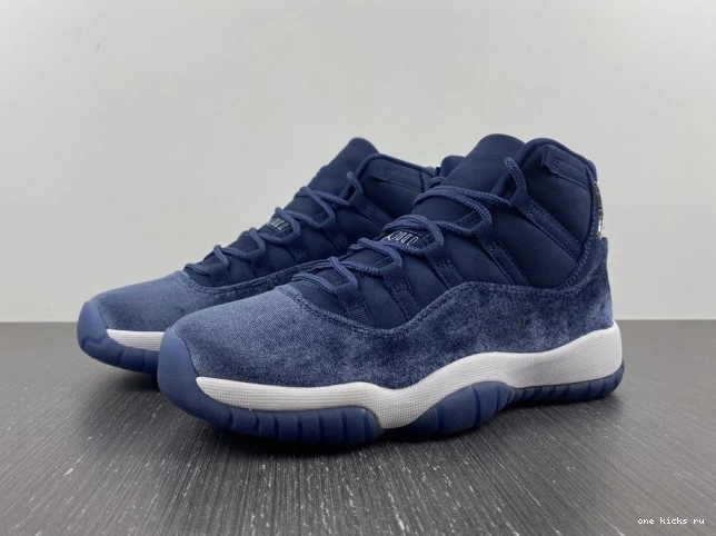 Chep Onekick VELVET NAVY AIR MIDNIGHT AR0715-441 11 JORDAN WMNS 0705